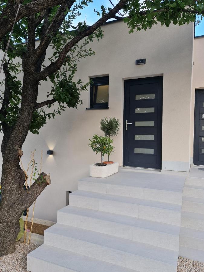 Villa Panama Bosana Екстериор снимка